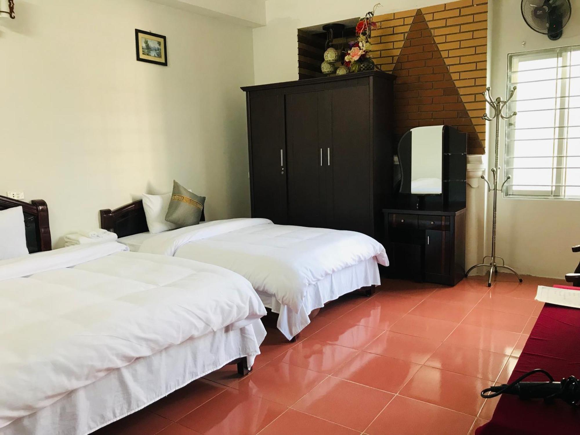 Anh Anh Hotel Bac Ha  Zewnętrze zdjęcie