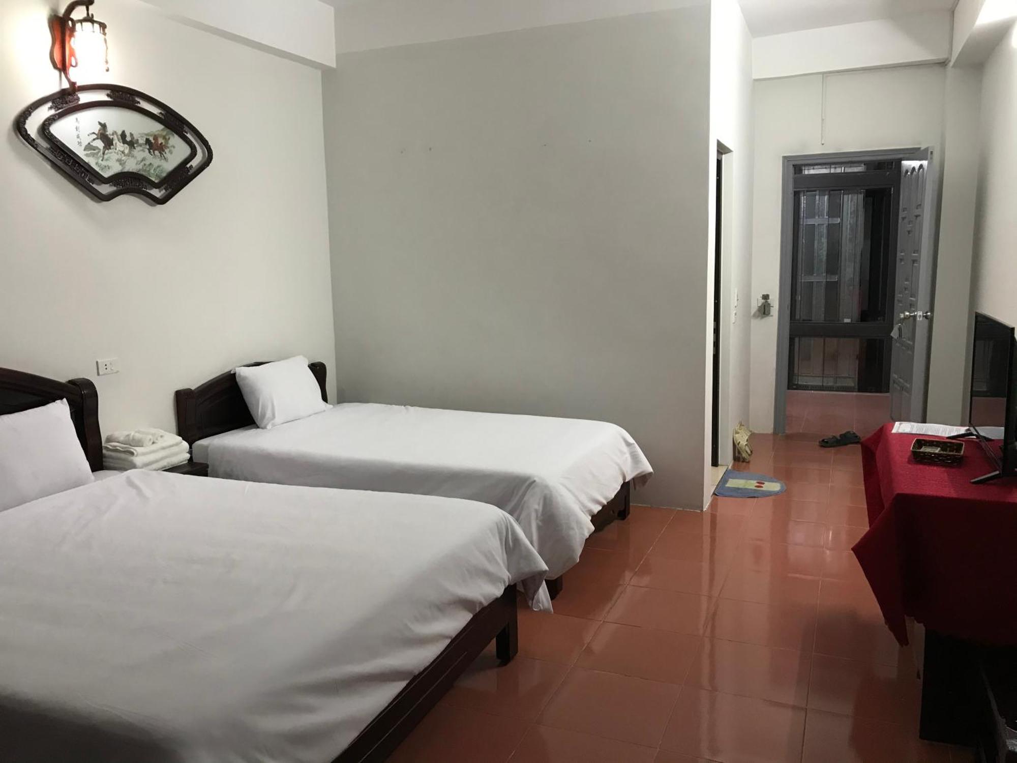 Anh Anh Hotel Bac Ha  Zewnętrze zdjęcie