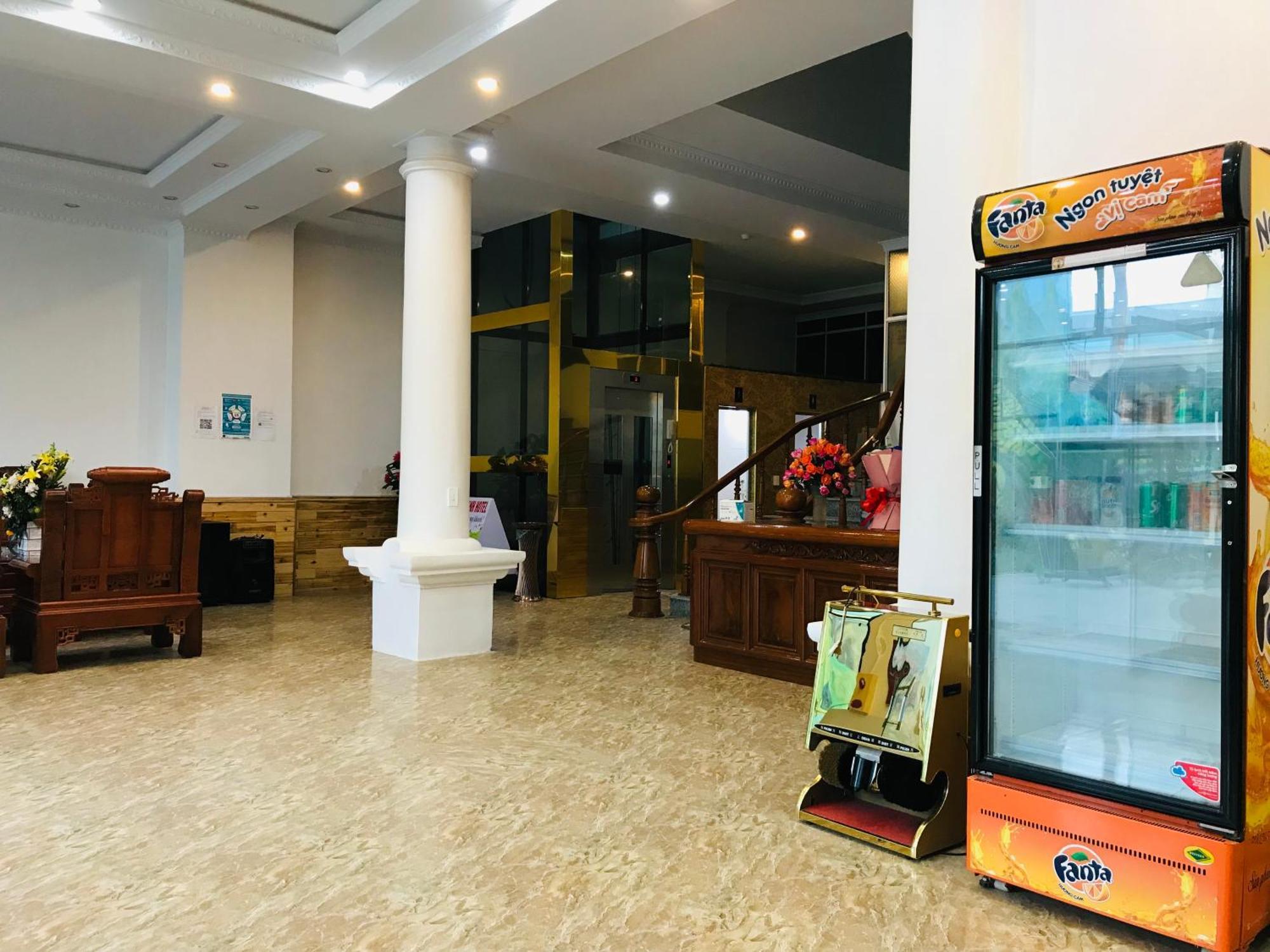 Anh Anh Hotel Bac Ha  Zewnętrze zdjęcie
