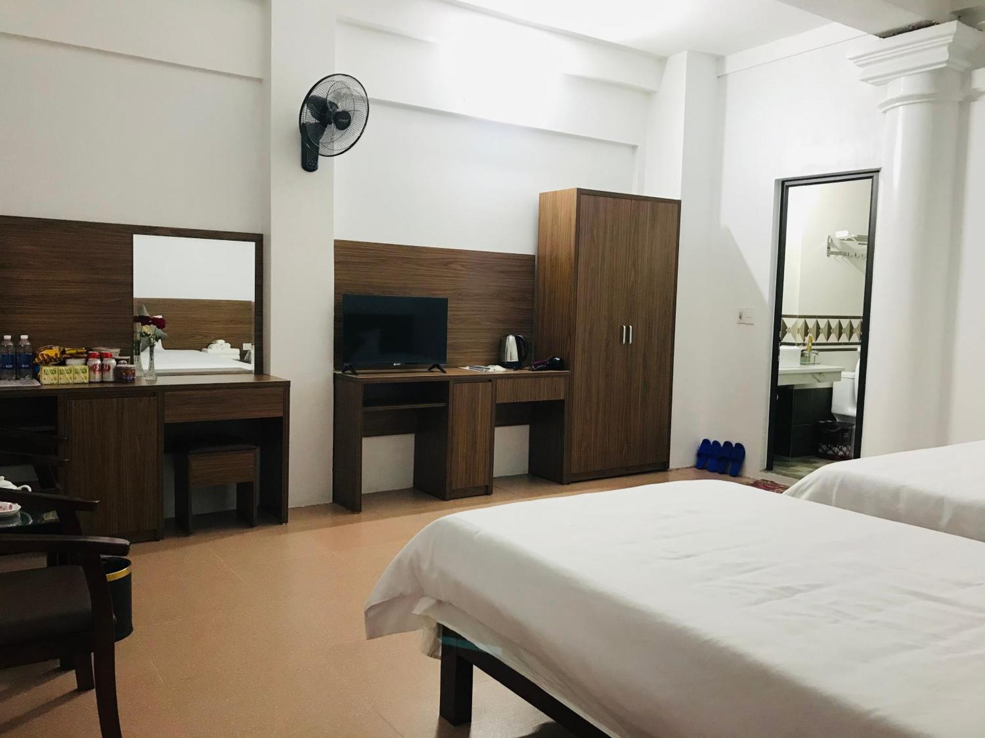 Anh Anh Hotel Bac Ha  Zewnętrze zdjęcie