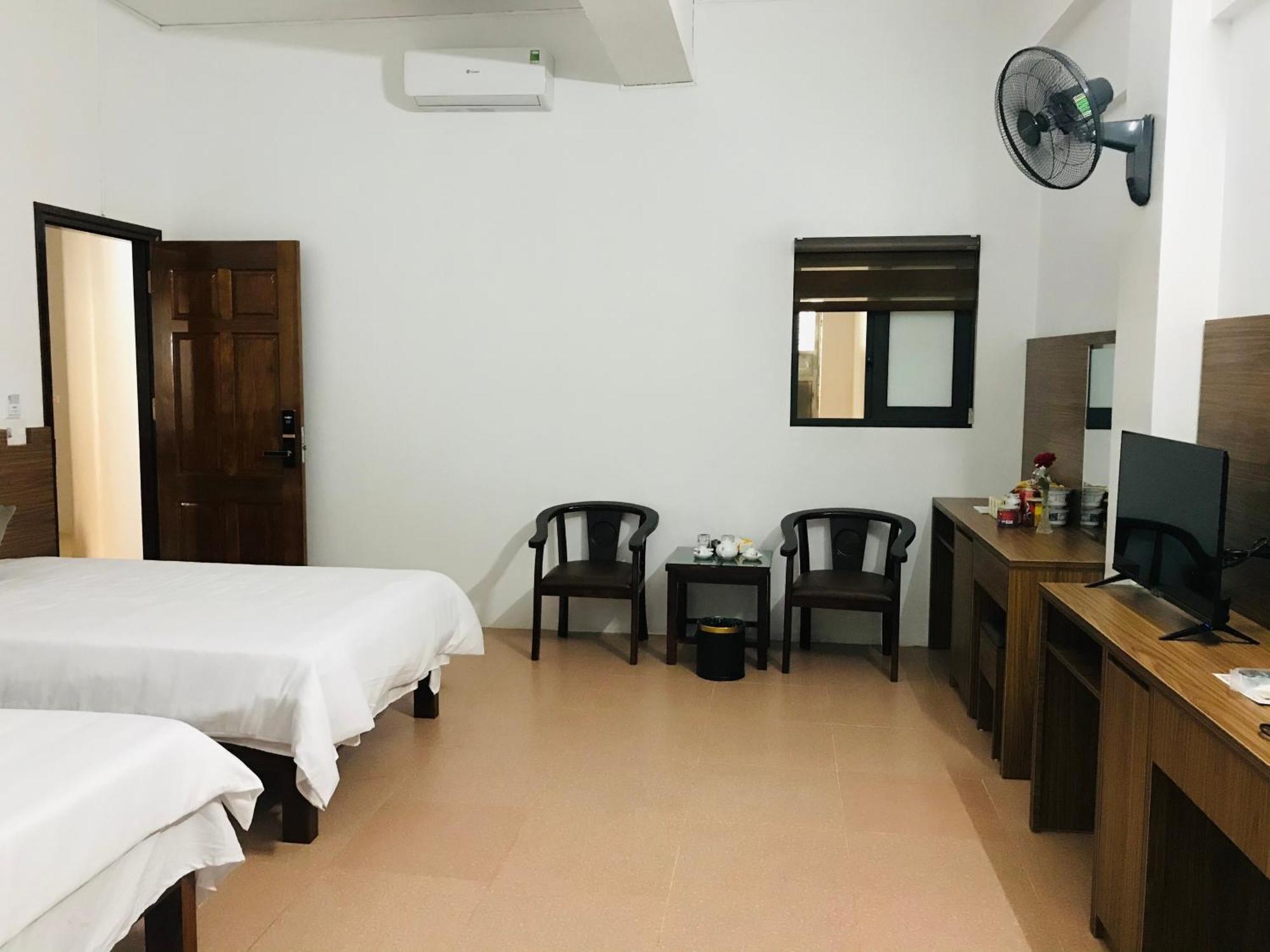 Anh Anh Hotel Bac Ha  Zewnętrze zdjęcie